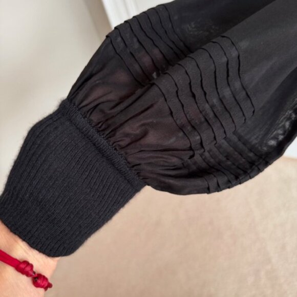 CHANEL Sweater - Picture 5 of 16